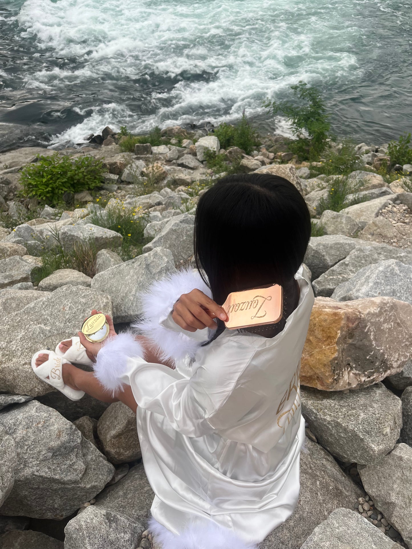 Peignoir à plumes Bride